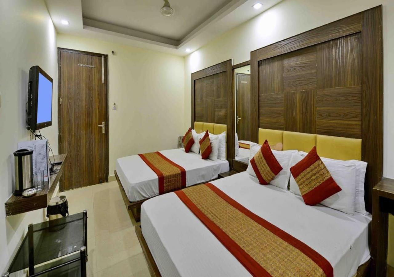 Hotel International Neelam Near New Delhi Railway Station Nova Deli Exterior foto